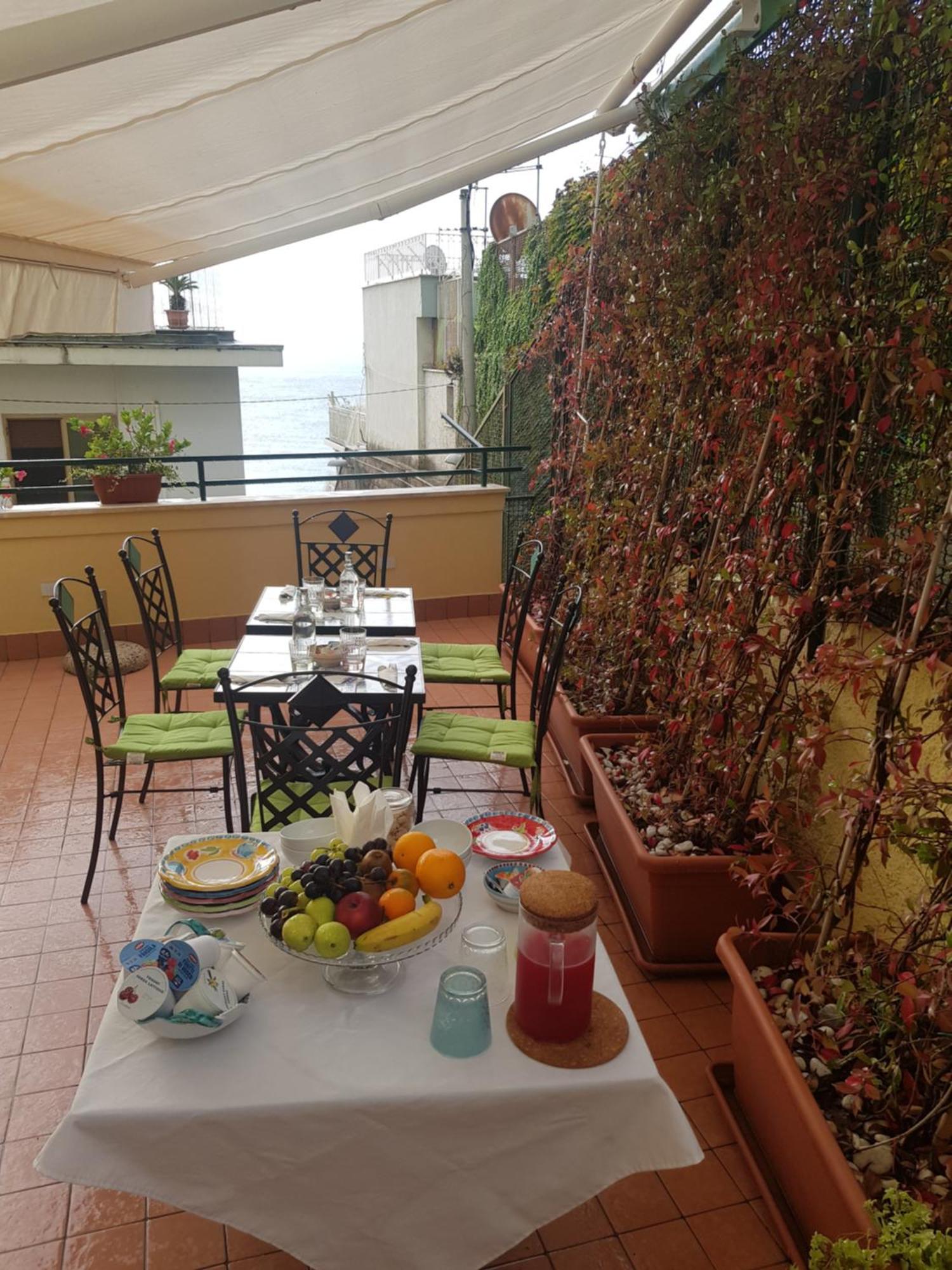 B&B Diemme Amalfi Coast Vietri Bagian luar foto